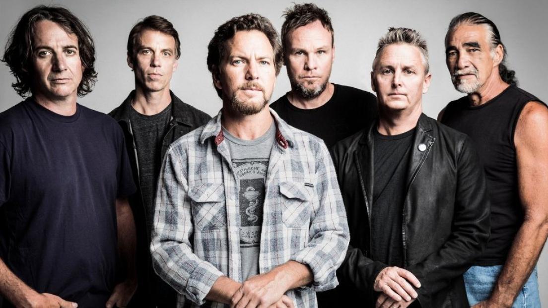 Pearl Jam: la band ha annullato il concerto di Londra di questa sera ma da appuntamento a tutti venerdì a Milano. Leggi il comunicato