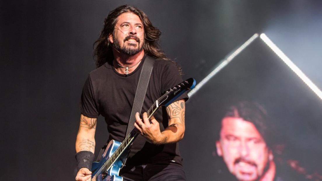 Foo Fighters: Dave Grohl ha rivelato qual è la migliore band che abbia aperto i suoi concerti! E la scelta vi sorprenderà