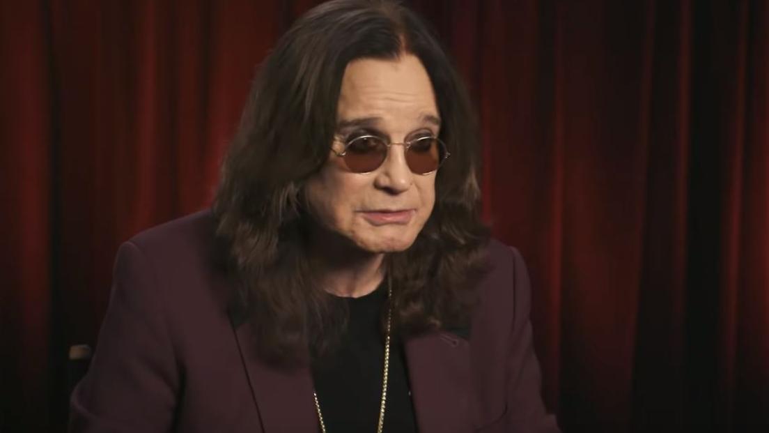 Ozzy Osbourne: "Fanc*** al Natale, lo odio! È una festa per drogati di shopping e bambini"