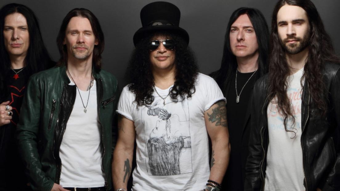 SLASH: LIVING THE DREAM. Partecipa all'estrazione del CD autografato