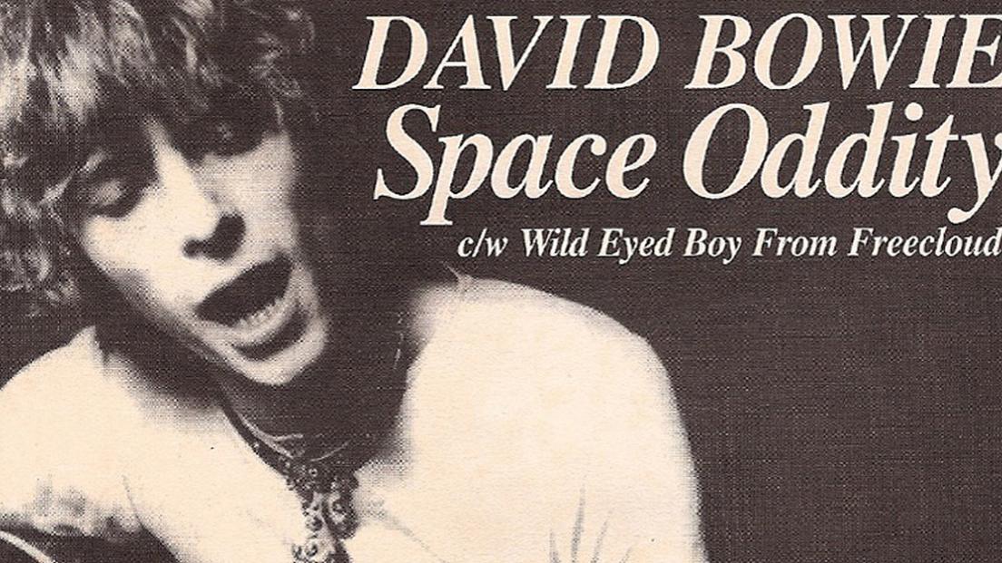 La vera storia di Space Oddity. Scopri i segreti del leggendario brano di David Bowie
