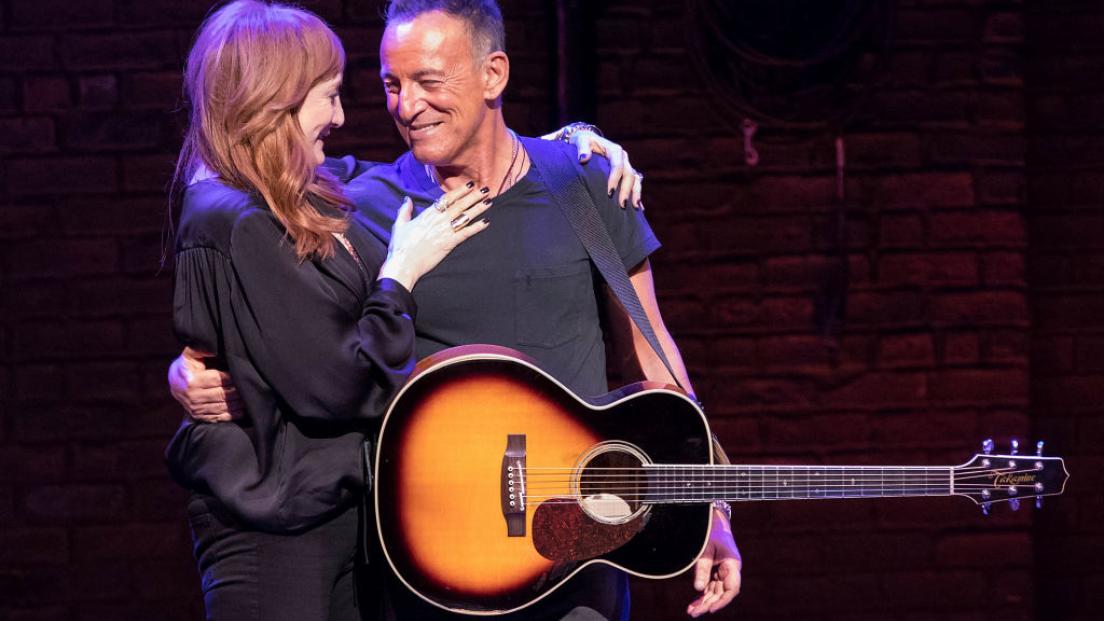 Bruce Springsteen è in vacanza in Italia sul Lago di Como. Guarda le foto