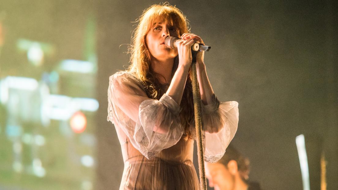 I Florence + The Machine rilasciano la title track di Everybody Scream