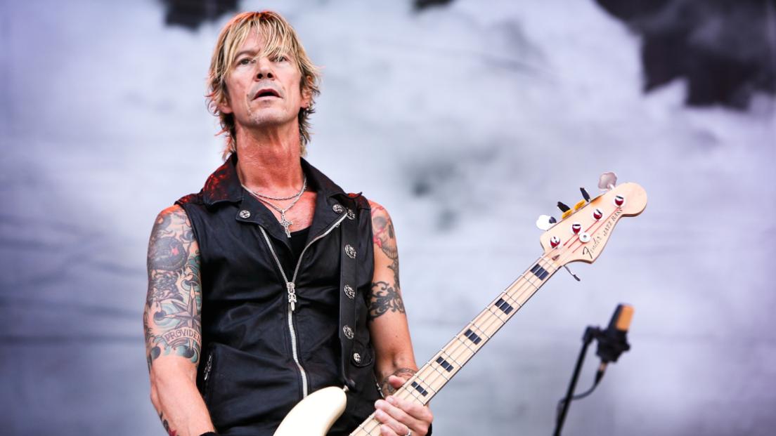 Guns N' Roses, Duff McKagan racconta i primi giorni nella band: "Pensavo che Slash fosse un punk-rocker"