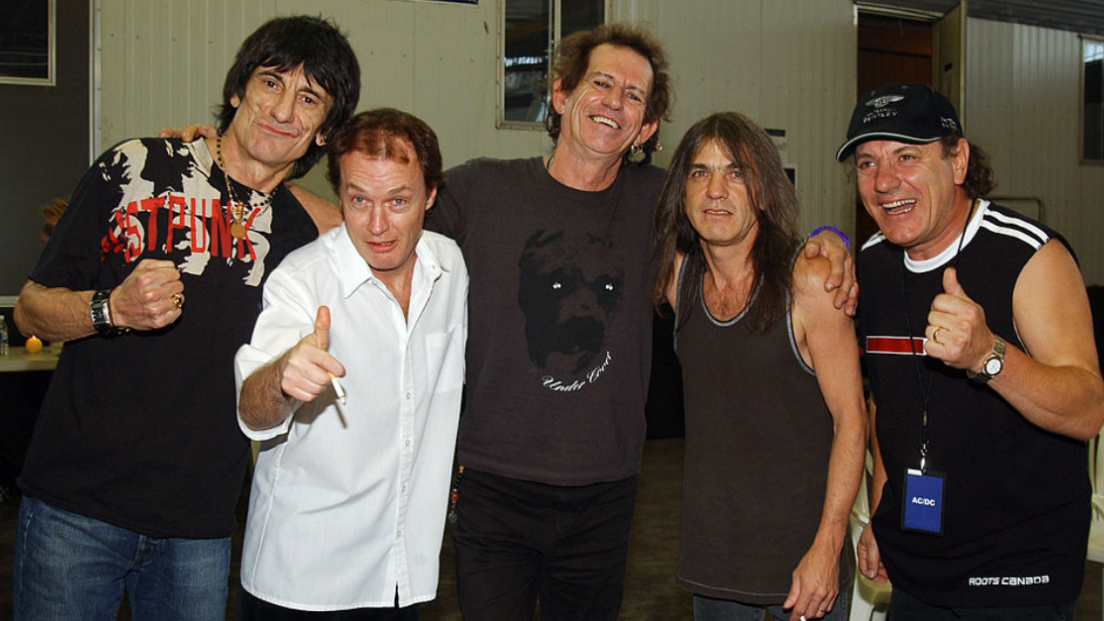 AC/DC: “Quella volta che i Rolling Stones ci chiamarono per suonare con loro”. Ecco come andò