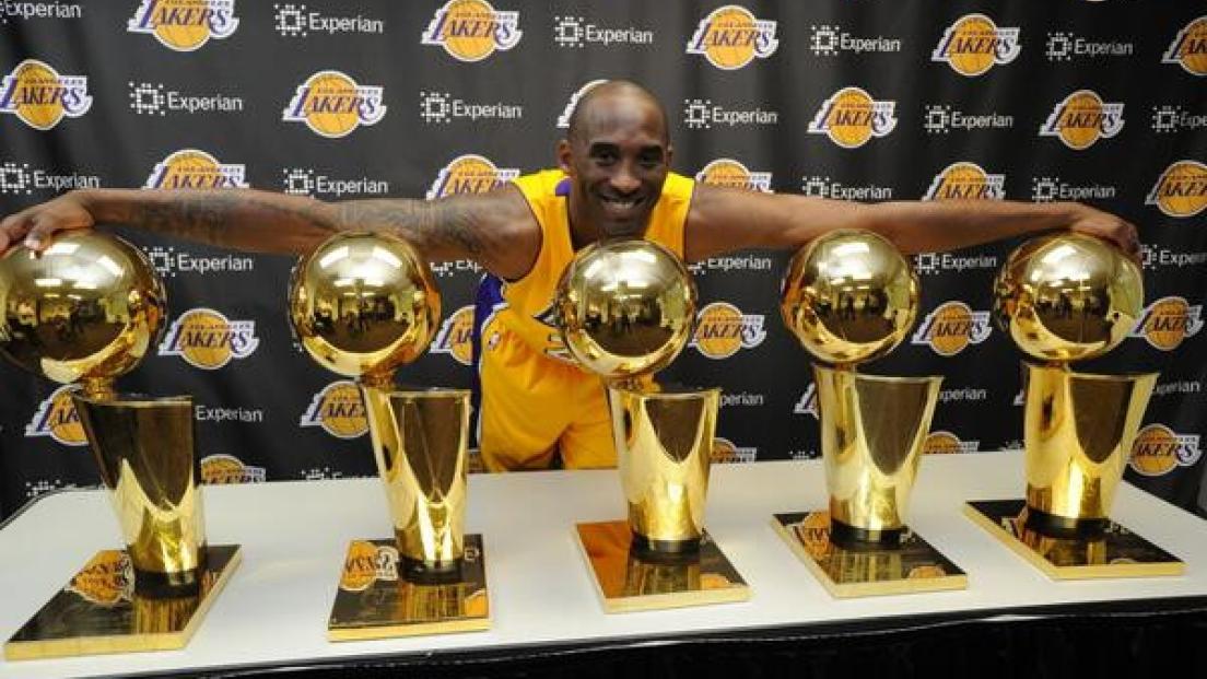 È morto Kobe Bryant, leggenda dell'NBA. L'incidente in elicottero