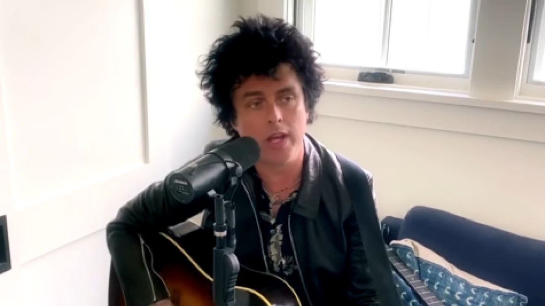 Green Day, Billie Joe Armstrong pubblica la sua versione di "Police On My Back" degli Equals. Ascoltala qui