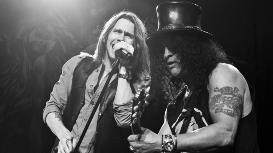 Slash: "Io e Myles Kennedy abbiamo avuto il Covid lavorando insieme sul nuovo album"