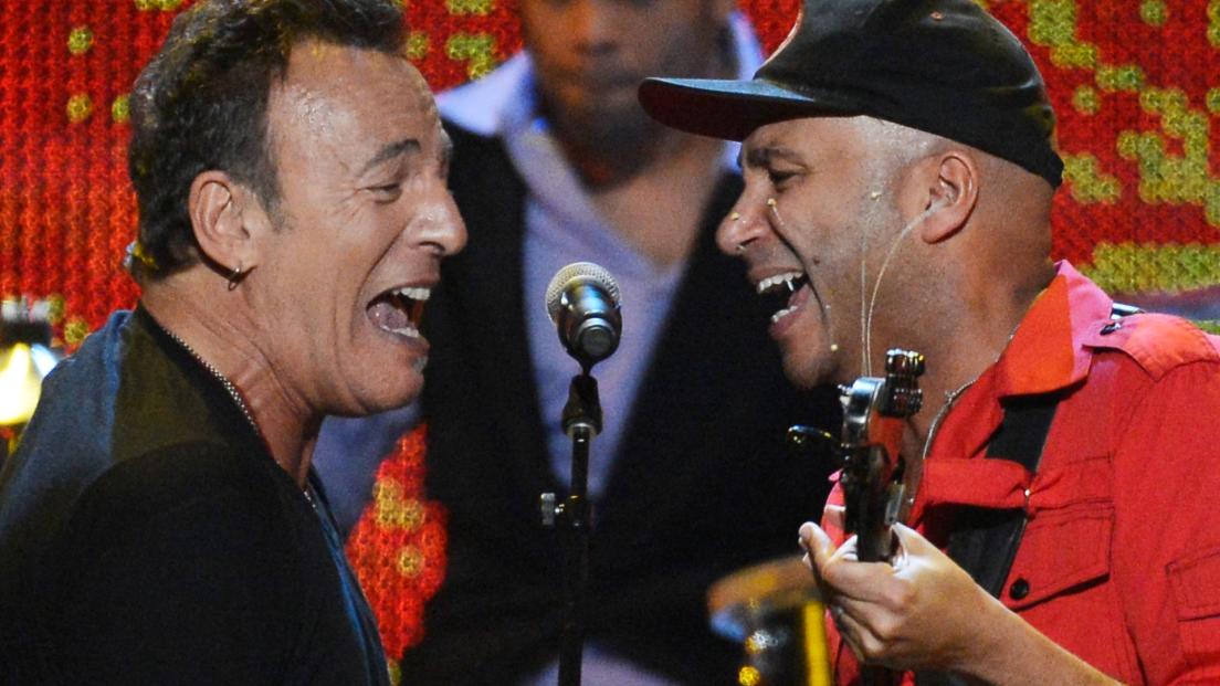Tom Morello e la sua ossessione per Bruce Springsteen: "ecco come è diventato il mio punto di riferimento"