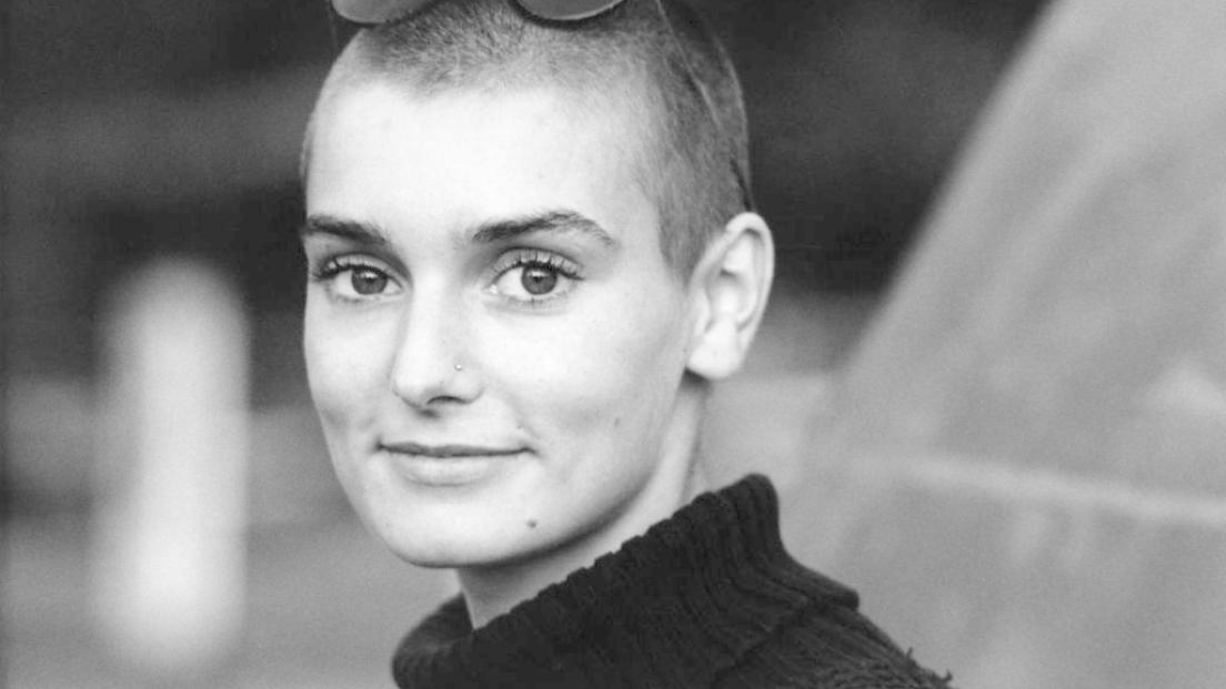 Addio Sinéad O'Connor: il ricordo del mondo del rock per la cantautrice irlandese