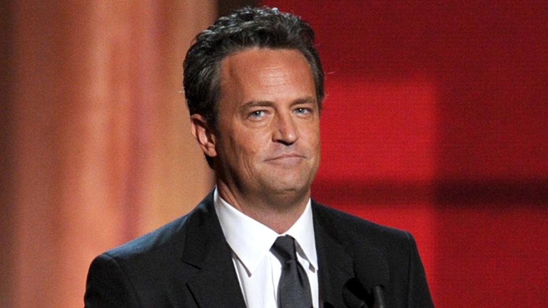 Addio a Matthew Perry, Chandler di "Friends". Aveva 54 anni