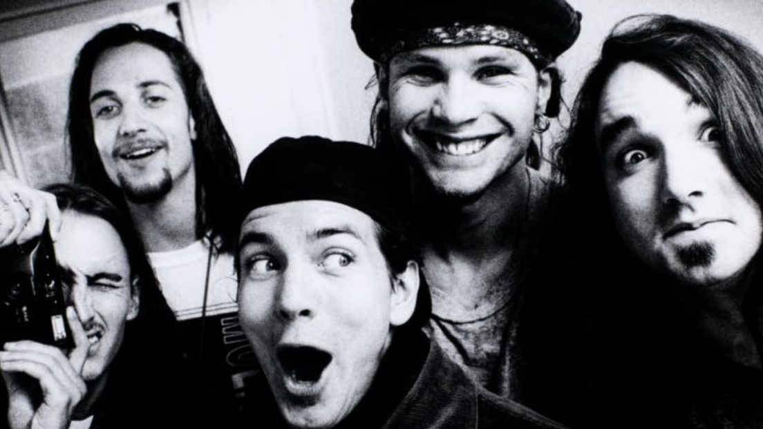 Pearl Jam: la storia della canzone sull'autista del loro tour bus, “Eravamo convinti che fosse un serial killer”