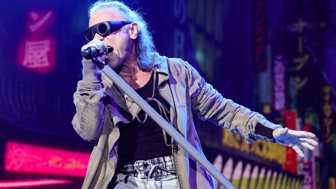 Iron Maiden, Bruce Dickinson: "preferirei lasciare la band che utilizzare basi pre-registrate!"