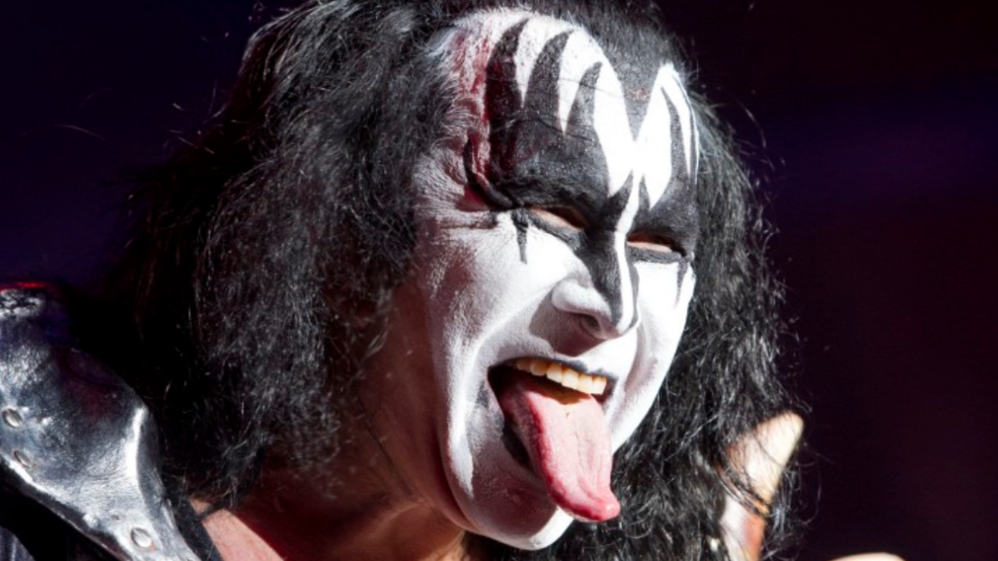 KISS, Gene Simmons racconta di quell'unica volta in vita sua in cui si sballò: "Accadde del tutto involontariamente"