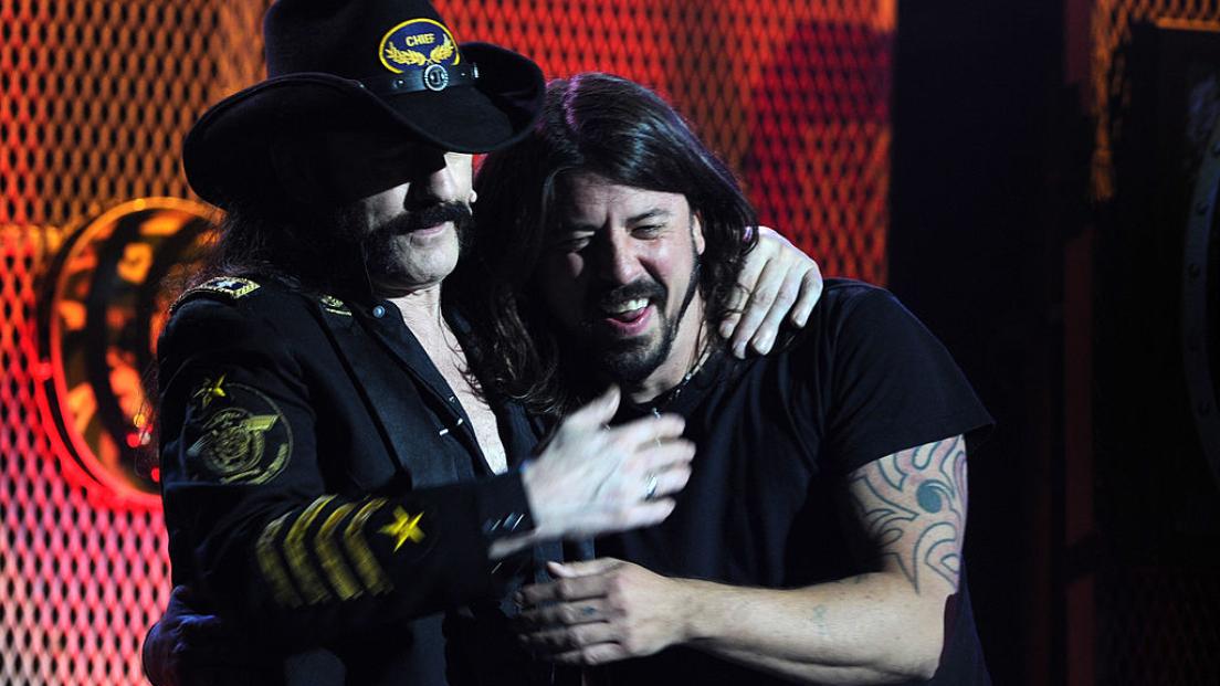 Motörhead, Dave Grohl ha scritto la prefazione della graphic novel dedicata a Lemmy. Leggila qui