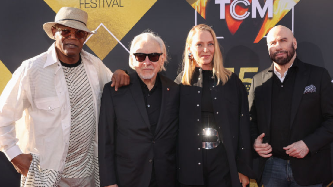 Pulp Fiction, le reunion del cast per i 30 anni: l'omaggio a Bruce Willis, Guarda il video