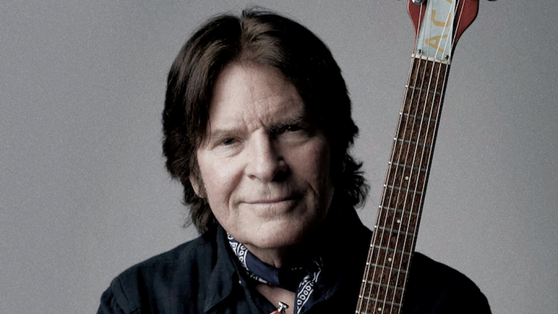 John Fogerty: scarica la webzine dedicata al leggendario rocker