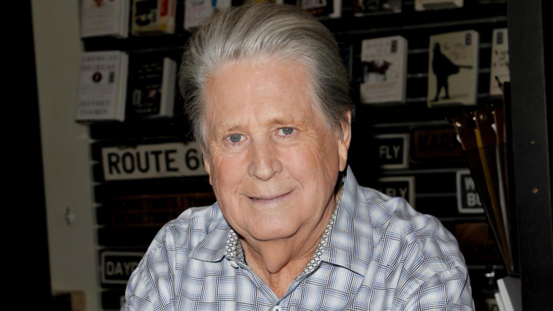 Addio a Brian Wilson, leggenda dei Beach Boys: aveva 82 anni