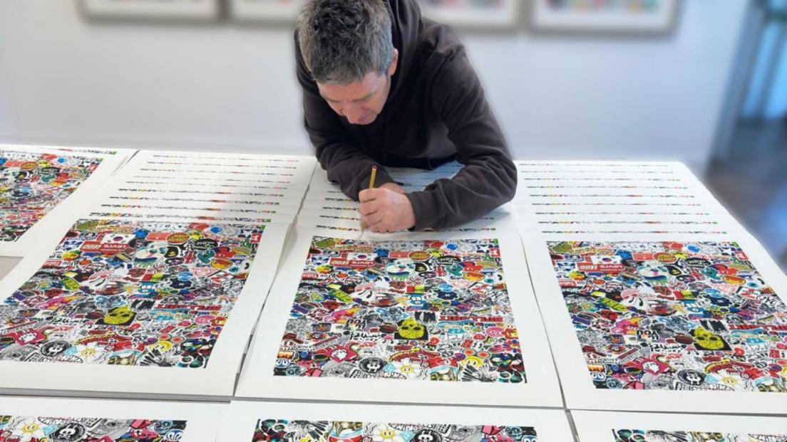 Noel Gallagher ha creato delle opere d’arte esclusive per il Teenage Cancer Trust