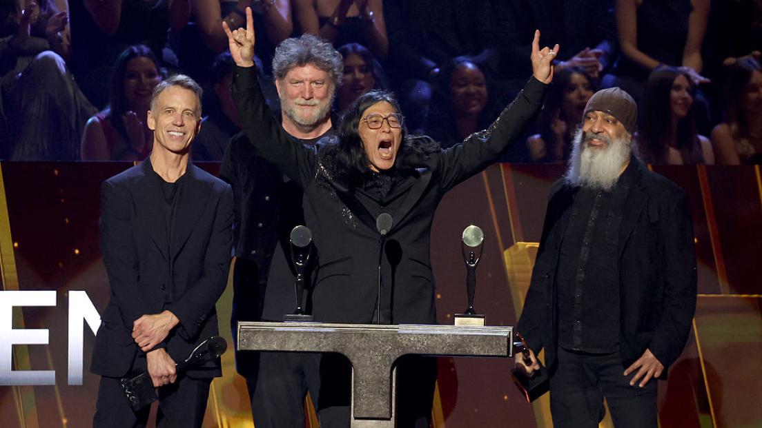 Soundgarden, Matt Cameron sull'album finale con Chris Cornell: "Sembra un nuovo capitolo della band, ma sarà addio agrodolce"