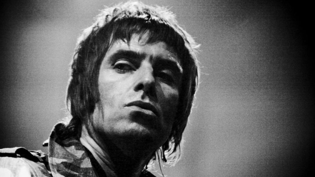 Liam Gallagher: “Noel mi farà causa se inserirò gli Oasis nel mio documentario”. Leggi i tweet