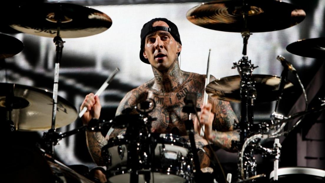 Blink-182, Travis Barker è stato ricoverato in ospedale a Los Angeles