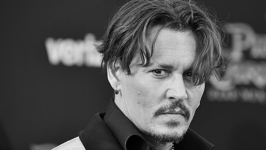 Johnny Depp citato in giudizio dai suoi ex avvocati per una fattura da 350mila dollari non pagata