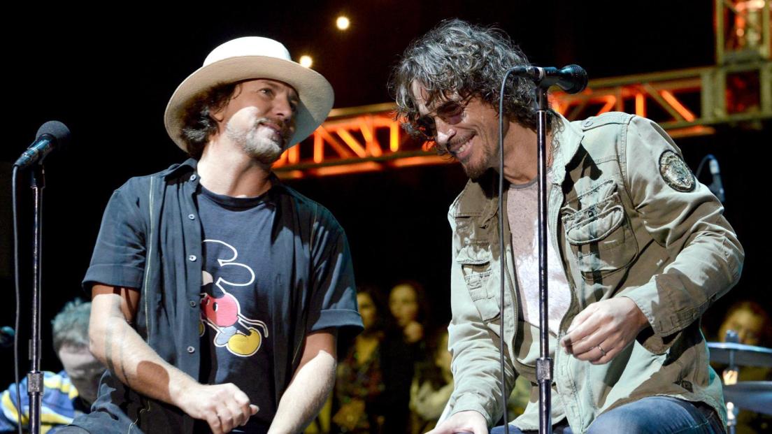 L'amicizia tra Eddie Vedder e Chris Cornell: la storia del primo incontro che li legò per sempre