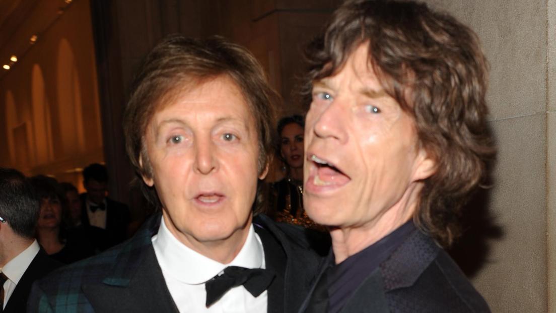 The Rolling Stones, il nuovo album potrebbe fare la storia: Paul McCartney al basso e Ringo Starr alla batteria?