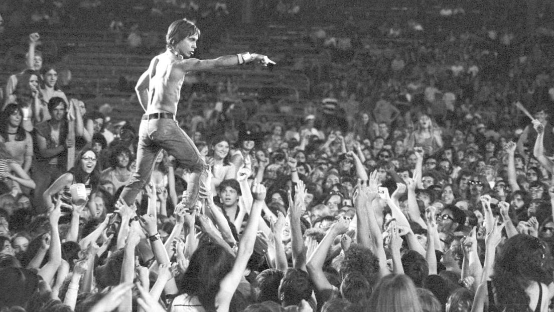 Iggy Pop: in arrivo l’album live con l’ultimo concerto degli Stooges con la formazione originale 