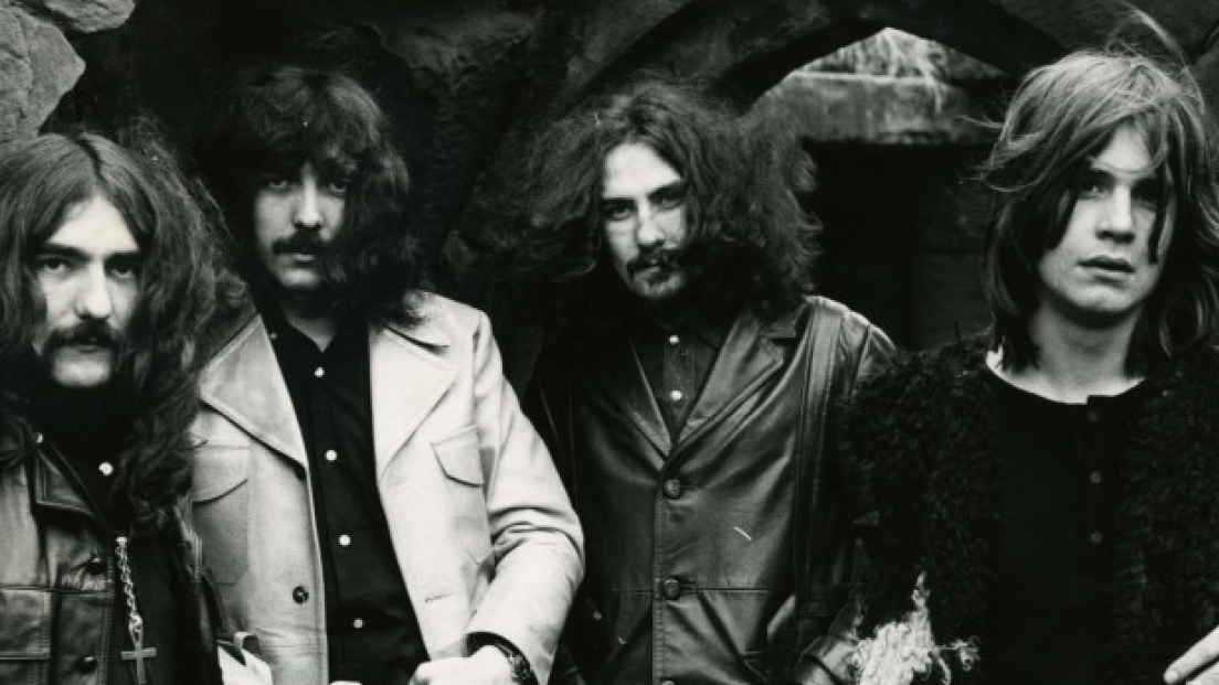 Black Sabbath: pubblicata la prima foto della band riunita per le prove del concerto “Back to the Beginning”. Guardala qui
