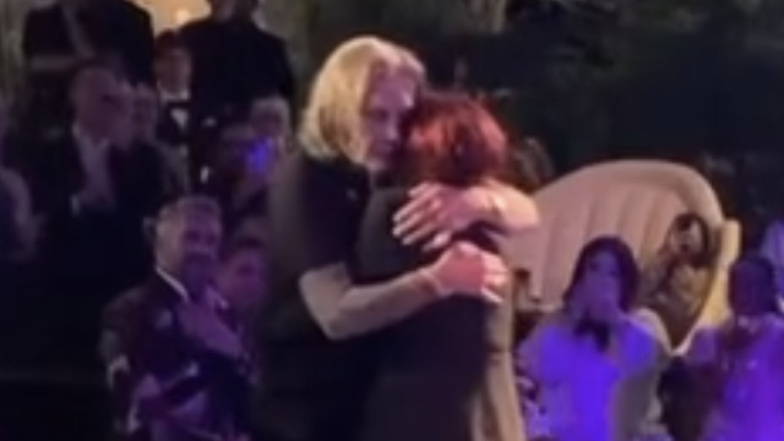 Ozzy Osbourne: ballo con Sharon durante il compleanno per i 70 anni della moglie. Guarda il video 