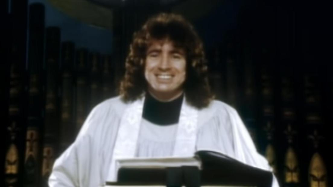 AC/DC: venduta per 4 milioni di dollari la chiesa dove la band giro il il video di Let There Be Rock. Guarda la foto