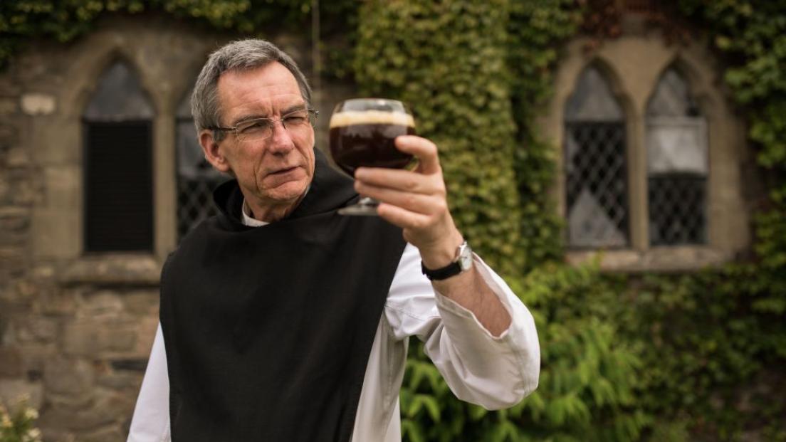 Birra, monaci trappisti belga salvano la sorgente minacciata da un'azienda mineraria con un atto del 1833