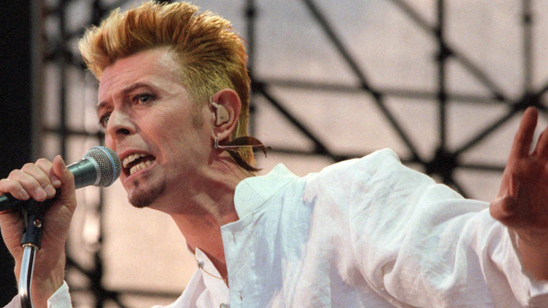 David Bowie: pubblicata una nuova versione di The Man Who Sold The World. Ascoltala qui