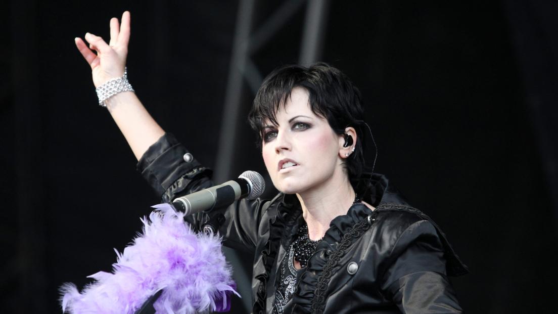 The Cranberries, la storia di quel concerto gratuito finito in rissa: "Non pensavamo di essere così famosi"