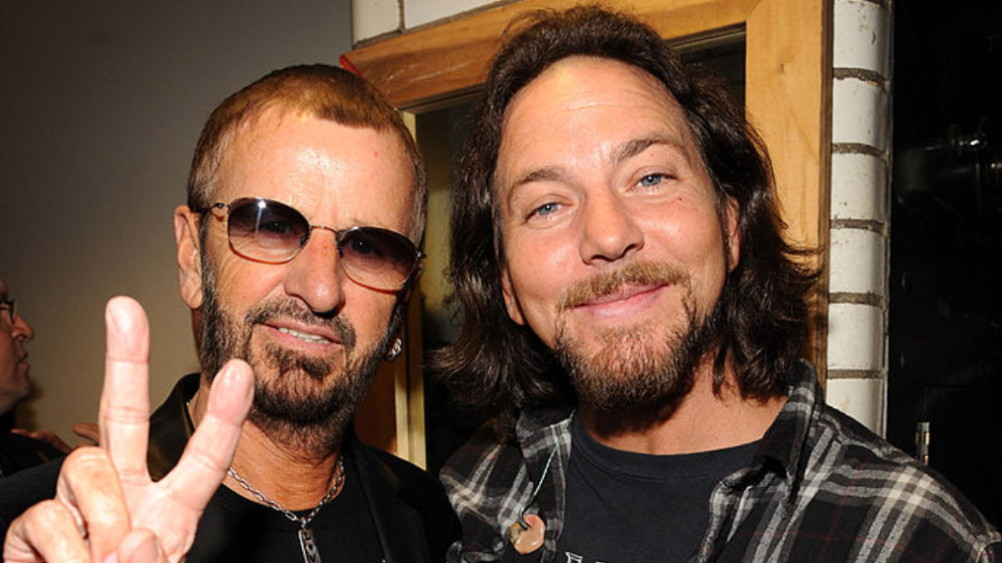 Eddie Vedder racconta la storia (e il curioso significato) di Mrs.Mills, il brano con Ringo Starr