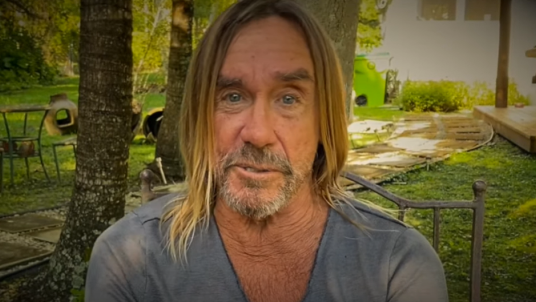 Iggy Pop ha pubblicato il nuovo singolo Dirty Little Virus: "se ci fosse un uomo dell'anno sarebbe proprio il Covid19". Ascoltalo qui