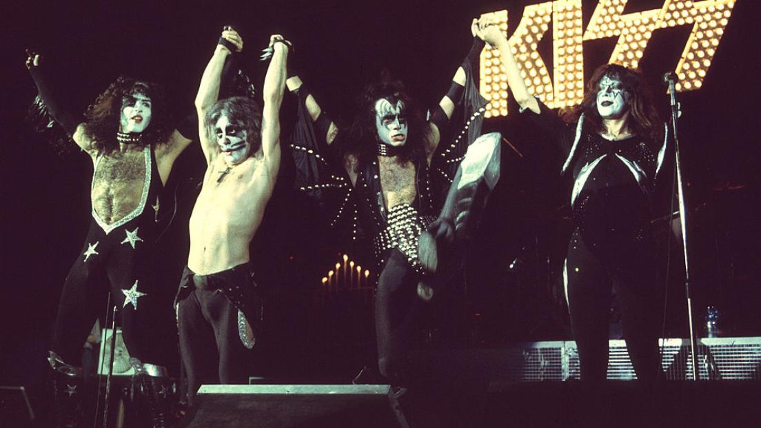 KISS, ritrovati e pubblicati in rete due concerti inediti del 1975. Guardali qui