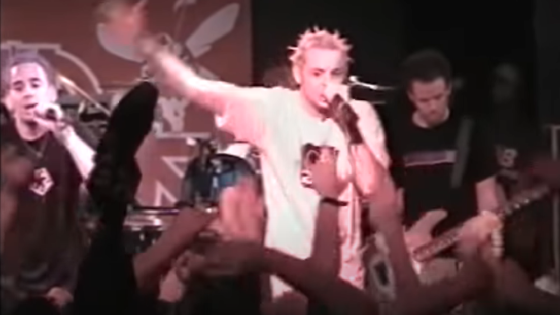 I Linkin Park stanno pubblicando i loro primi concerti in streaming con una raccolta fondi per chi è rimasto senza lavoro