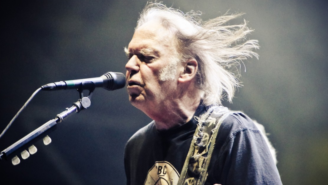 Neil Young: "Homegrown" è il nuovo album di inediti, pubblicato a 46 anni dalla registrazione. Tutti i dettagli