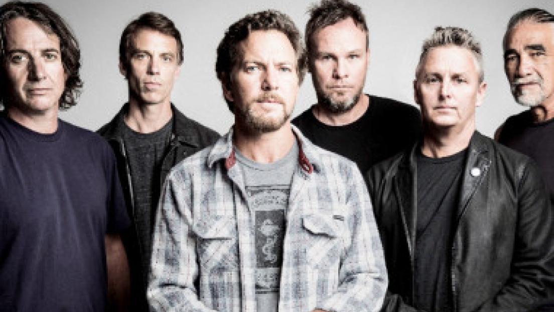Pearl Jam - Swallowed Whole