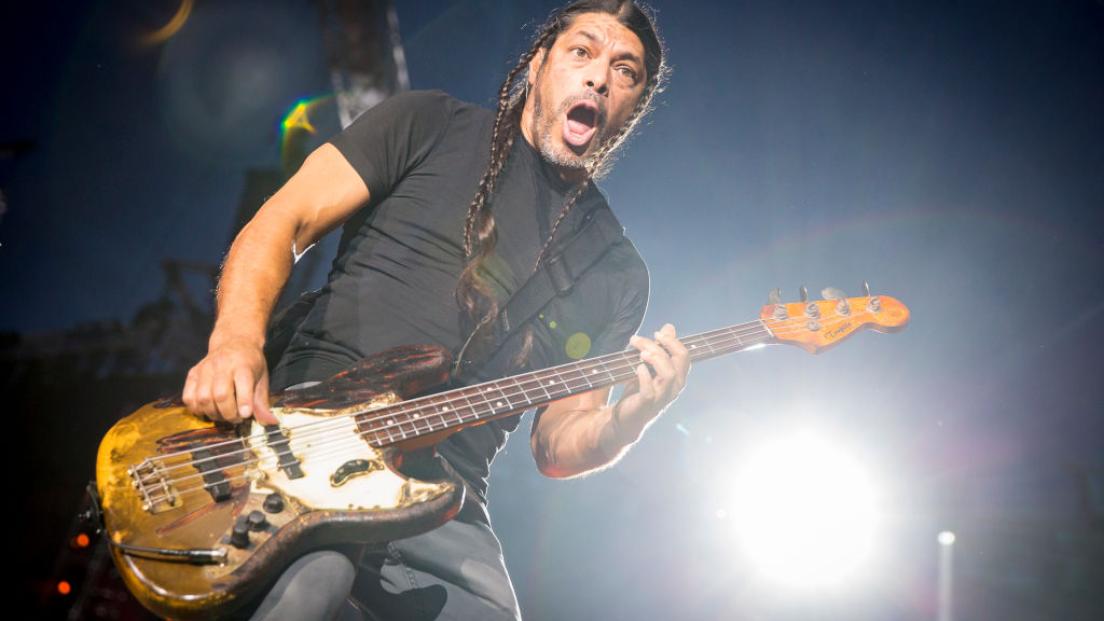 Metallica, i consigli di Robert Trujillo ai giovani per diventare dei grandi musicisti: "Imparate a gestire le relazioni con la band"