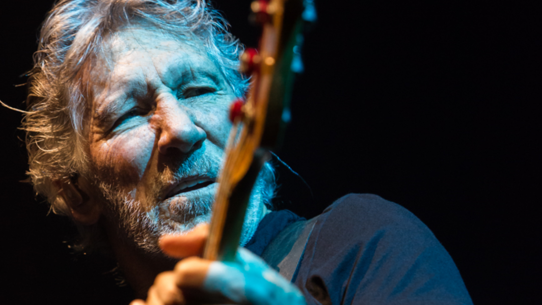 Pink Floyd, Roger Waters: il film concerto Us + Them sarà pubblicato online. Tutti i dettagli e quando vederlo