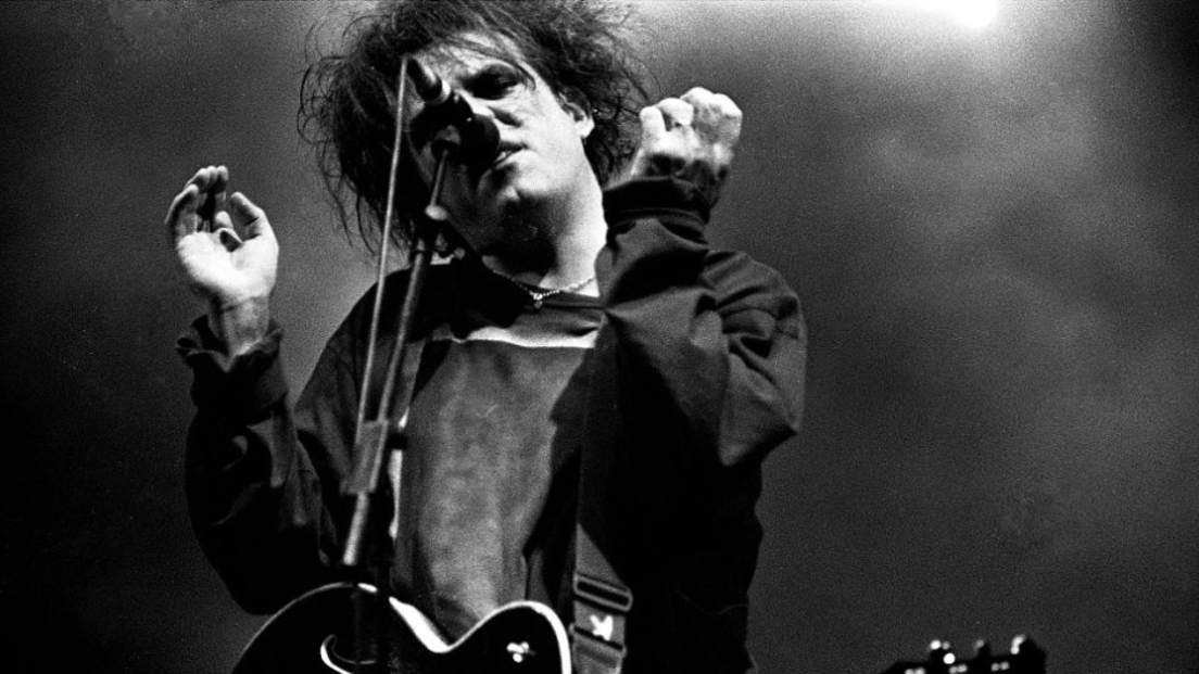 The Cure, il bellissimo significato di "Boys Don't Cry" e le debolezze nascoste di Robert Smith