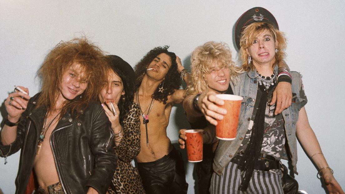 Guns N' Roses, il disastroso appartamento in cui viveva la band durante la registrazione di Appetite For Destruction