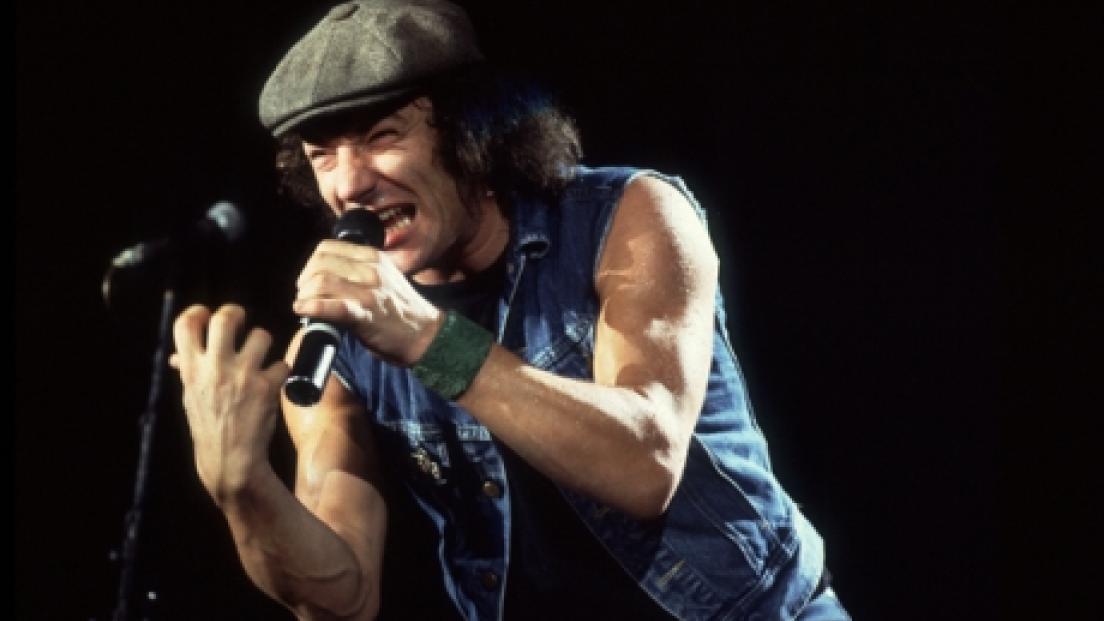 AC/DC, Brian Johnson racconta i suoi primi momenti con la band: "pensai che mi avrebbero cacciato dopo due giorni"