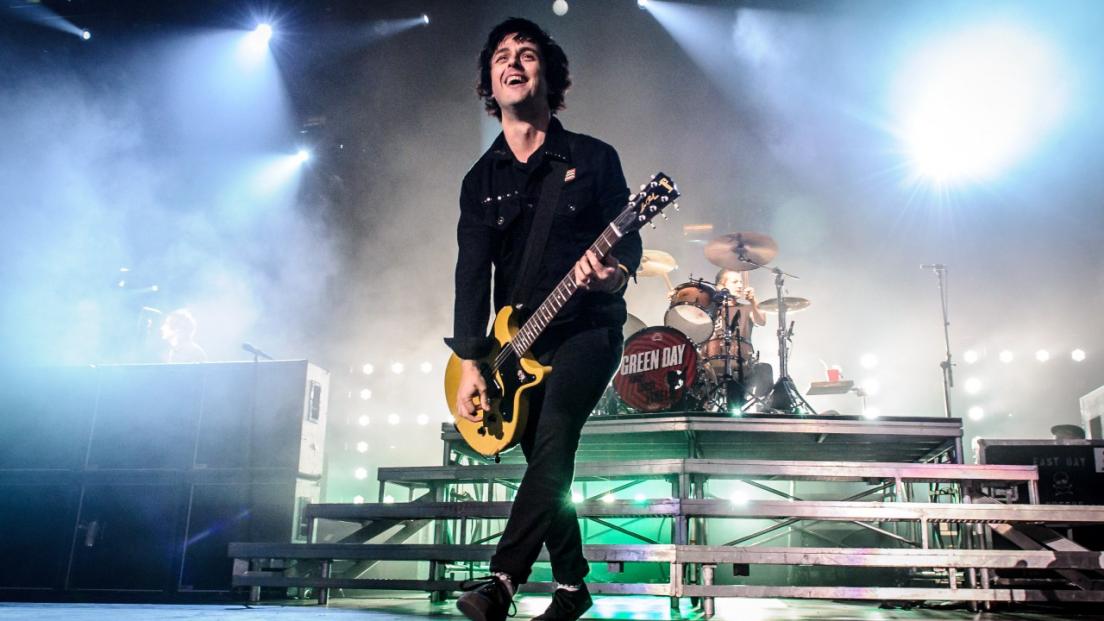 Green Day: Billie Joe Armstrong vuole visitare Viggiano e accettare l'invito del Sindaco. Leggi la storia