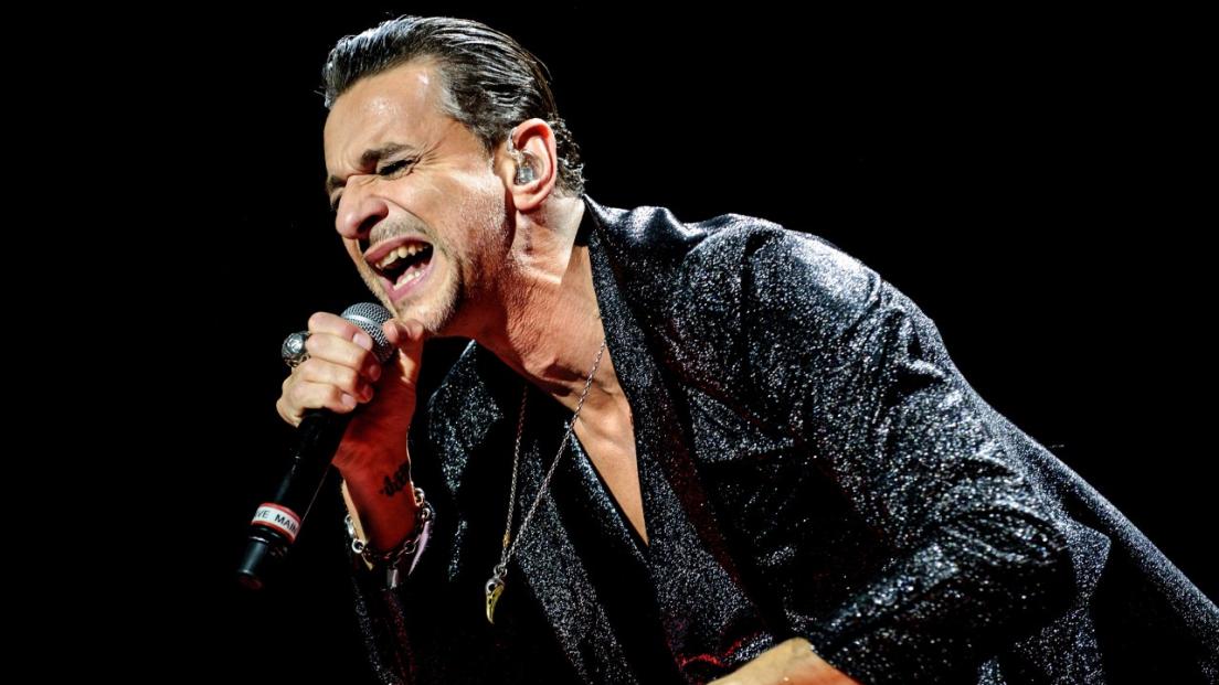 Dave Gahan ha pubblicato il nuovo singolo The Dark End Of The Street con i Soulsavers. Ascoltalo qui