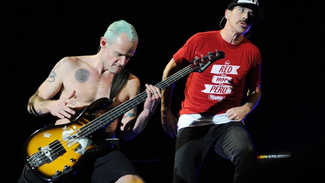 Red Hot Chili Peppers, Flea rivela qual è la sua canzone preferita della band: "Ogni volta che la suoniamo tutto è bellissimo"